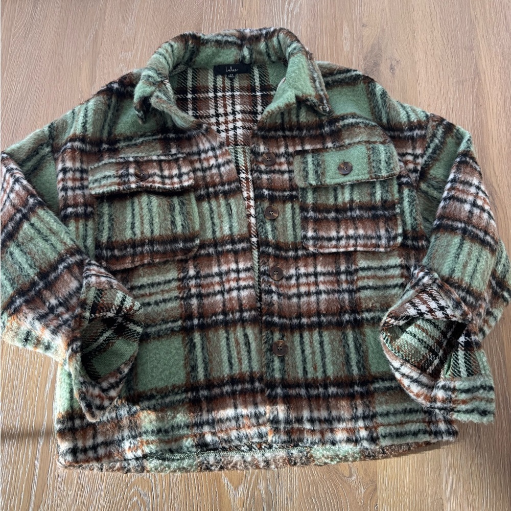 Lulu's Green and Brown Plaid Women’s Shacket XS